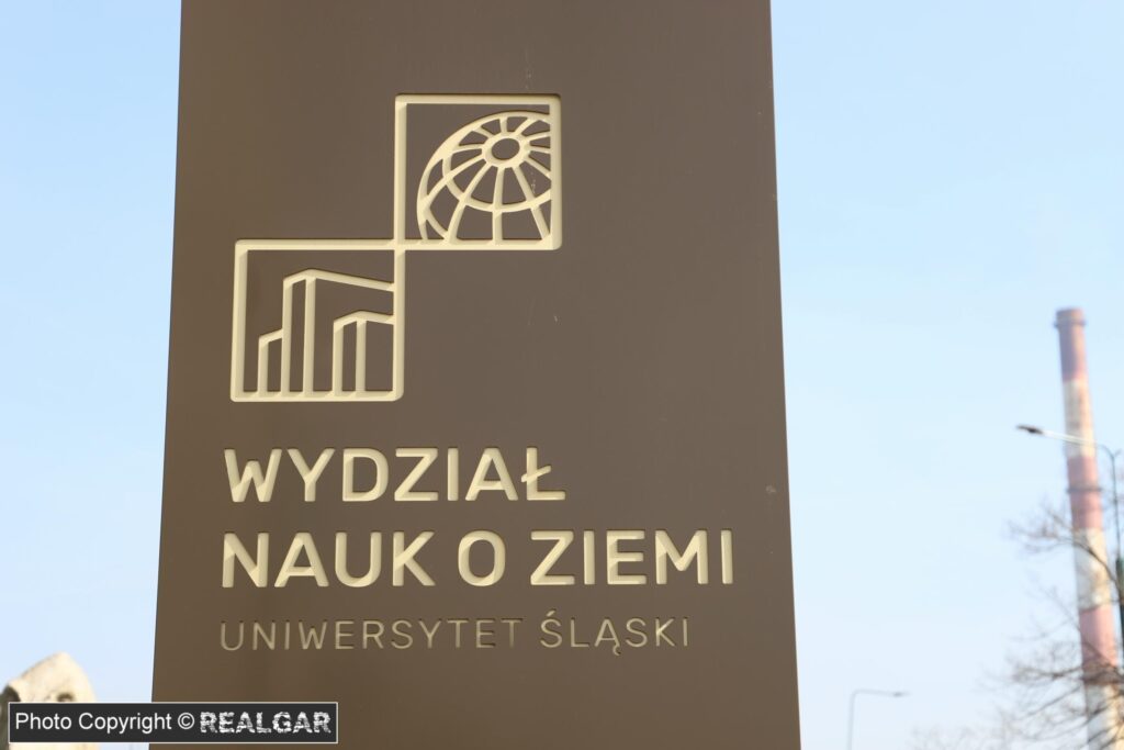 wydział nauk o ziemi