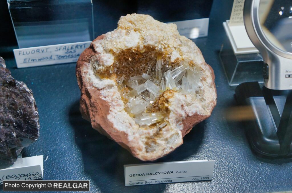 calcite carabia baja