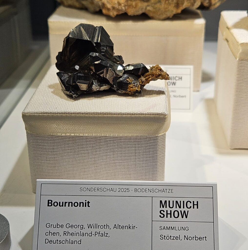 Bournonite z kop. Georg, Willroth, Niemcy. bournonite