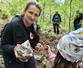 Warsztaty geologiczne w Regulicach "Wulkaniczne Regulice. Historie z lawy" @ skrzyżowanie ul. Kwarcowej i ul. Melafirowej w Regulicach